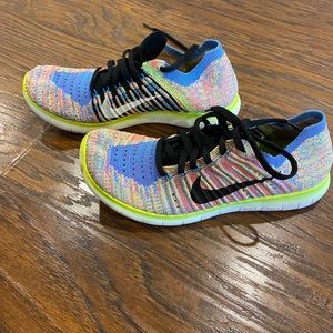 Nike FlyKnit Tennis Shoes- Multi